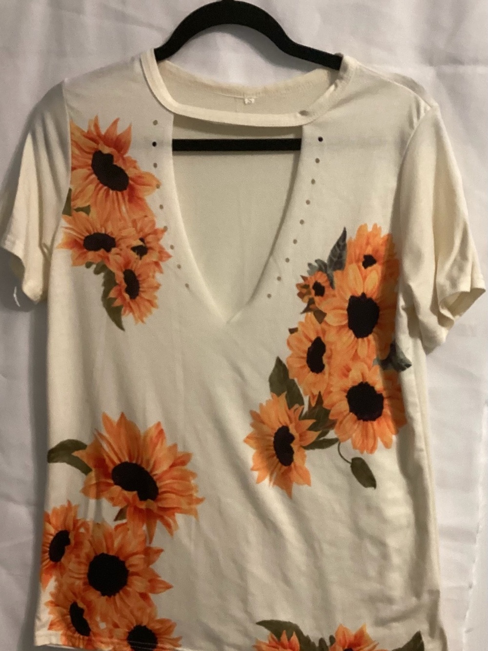 Sunflower V Neck Cotton T-Shirt Super Soft Size Small Almost New